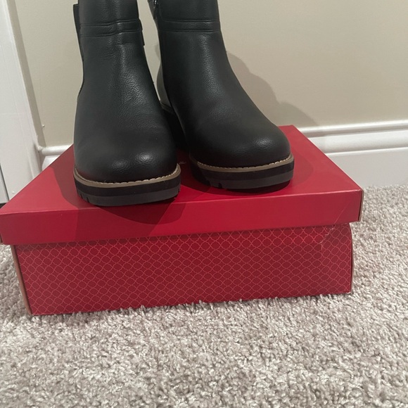 Kelly & Katie Booties - Picture 6 of 7